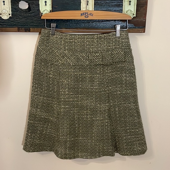 Sandra Angelozzi Green Boucle Trumpet Skirt Size 36 - Picture 2 of 16